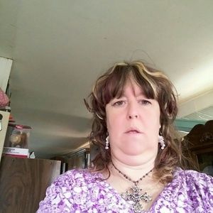 Meet your Posher, Nora